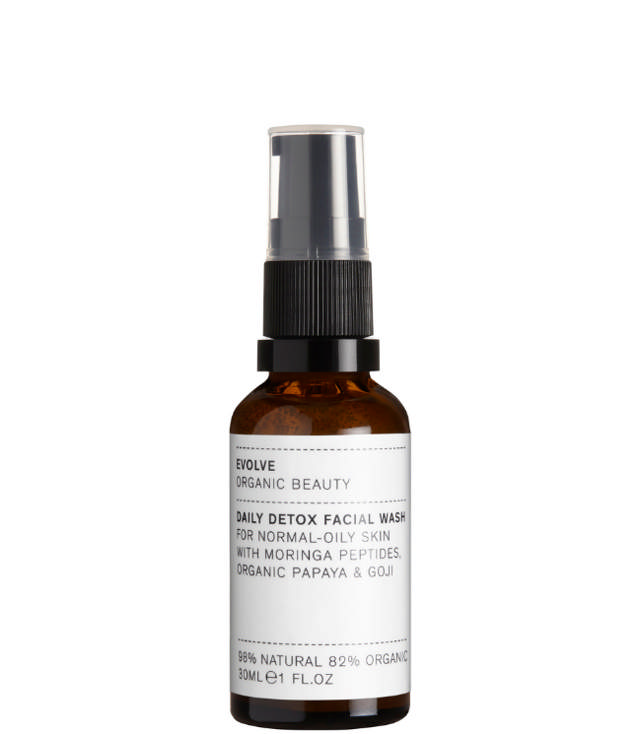 Evolve Organic Beauty Daily Detox Facial Wash, 30 ml.