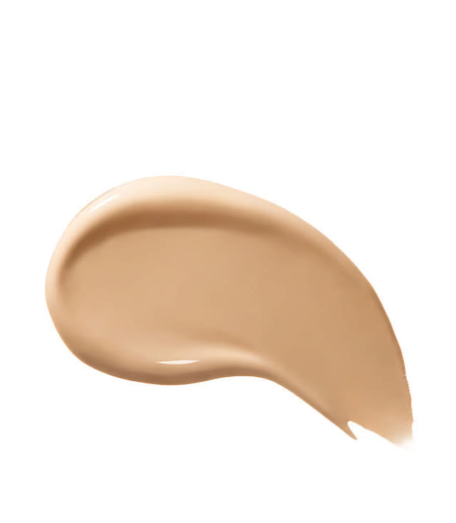 Shiseido Synchro Skin Radiant Foundation 310 Silk, 30 ml.